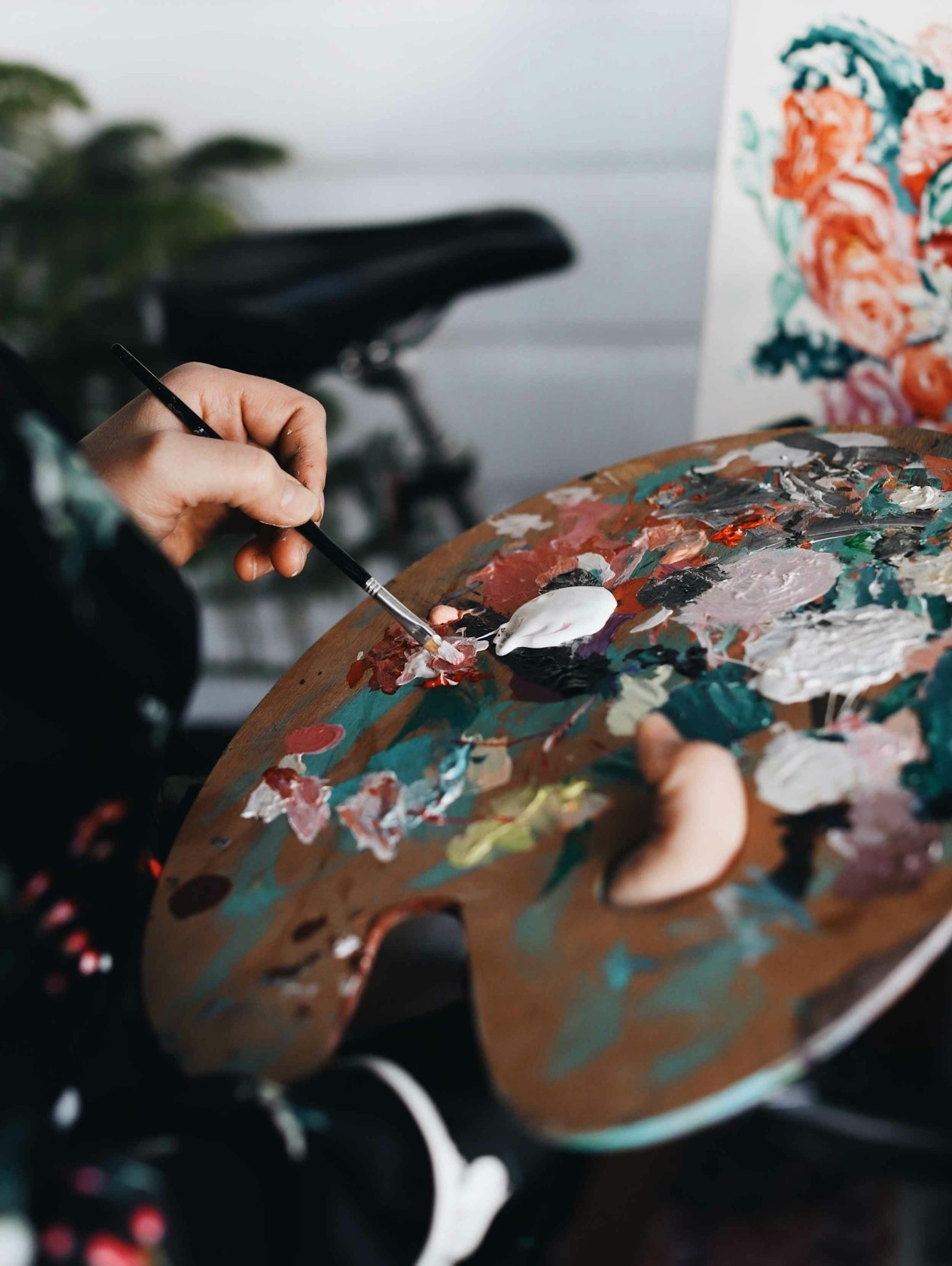 Pittura e fisica: due mondi che si incontrano nella creatività